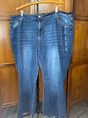 Lane Bryant Women 28 Embellished Bootcut Flare Jeans Ramie Stretch Raw Hem Blue